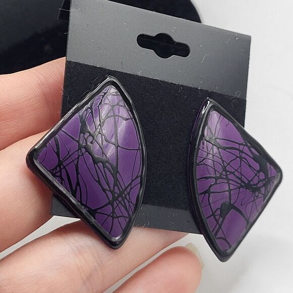 Vintage Hot Topic Grunge Emo Purple Splatter Triangle Deco Earrings 1.5in - Picture 1 of 4